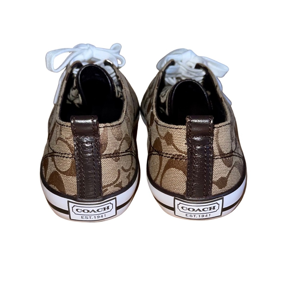 Signature Coach Suzzy Women’s Fashion Sneakers - Picture 6 of 6